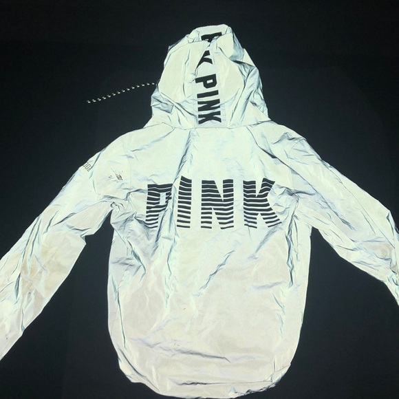 PINK limited release wind breaker - Picture 4 of 5